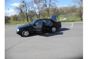 Mercedes-Benz/E-class sedan,2.3(1989 г.)