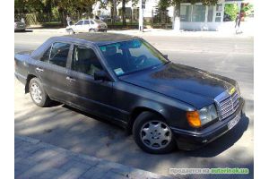 Mercedes-Benz/E-class sedan,2.3(1985 г.)