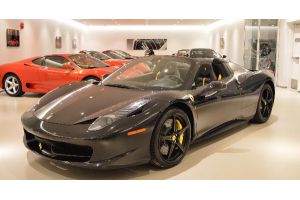 Ferrari/458 Spider,4.5(2013 г.)