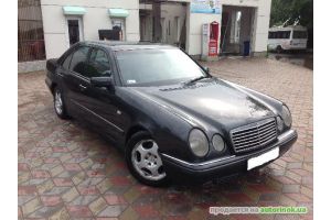 Mercedes-Benz/E-class sedan,3.0(1996 г.)