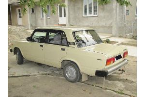 ВАЗ Lada/2105,1.3(1990 г.)