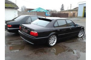 BMW/7 Series Sedan,4.4(1999 г.)