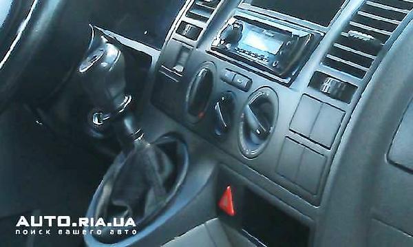 Volkswagen/Transporter T5,1.9(2009 г.)