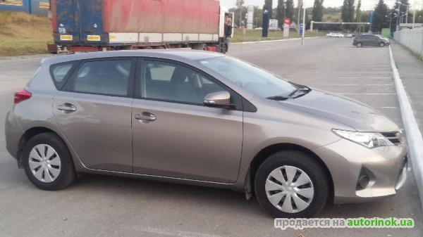 Toyota/Auris,1.3(2013 г.)