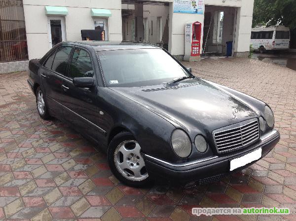 Mercedes-Benz/E-class sedan,3.0(1996 г.)