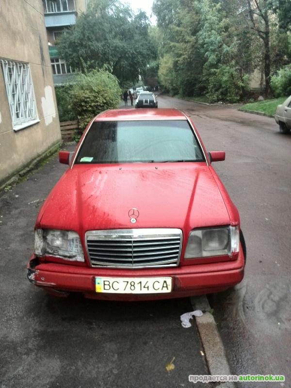 Mercedes-Benz/C-class sedan,2.6(1992 г.)