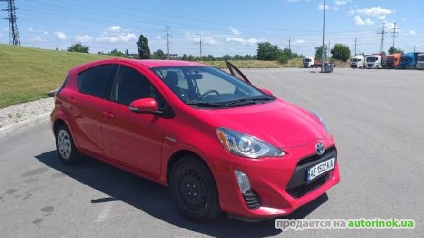 Toyota/Prius,1.5(2016 г.)
